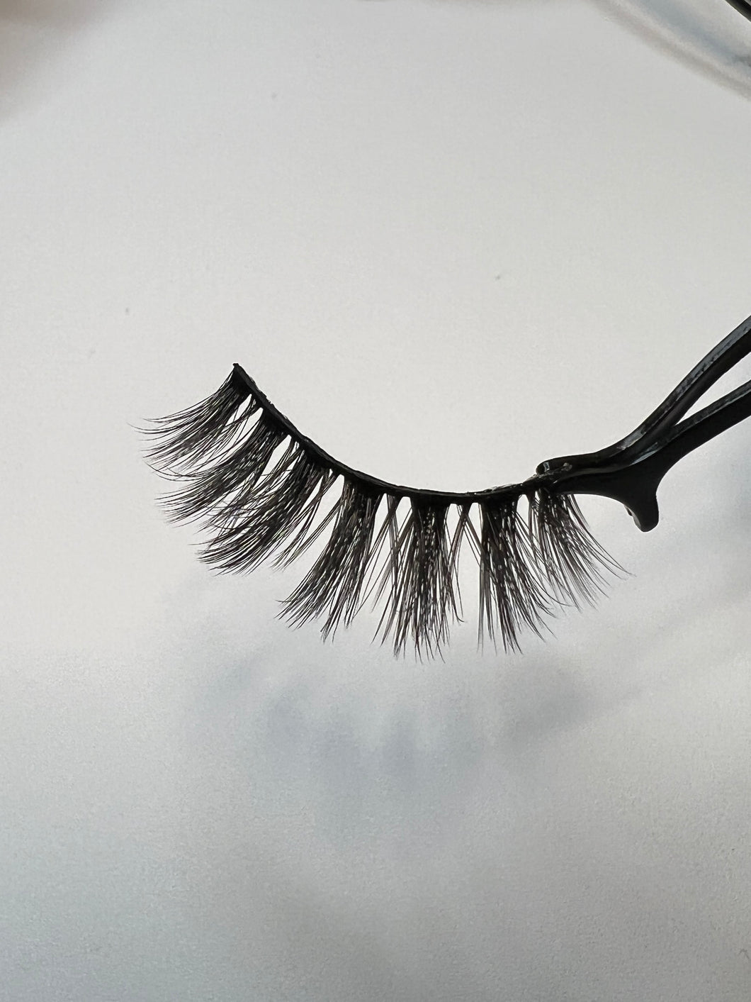 LASHES 